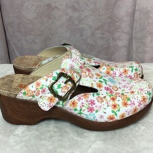 Alegria Floral White Mules with Buckle